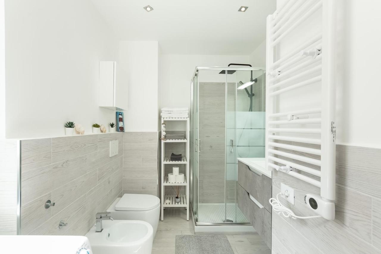 Sea Loft Quinto - A Due Passi Dal Mare Apartment เจนัว ภายนอก รูปภาพ
